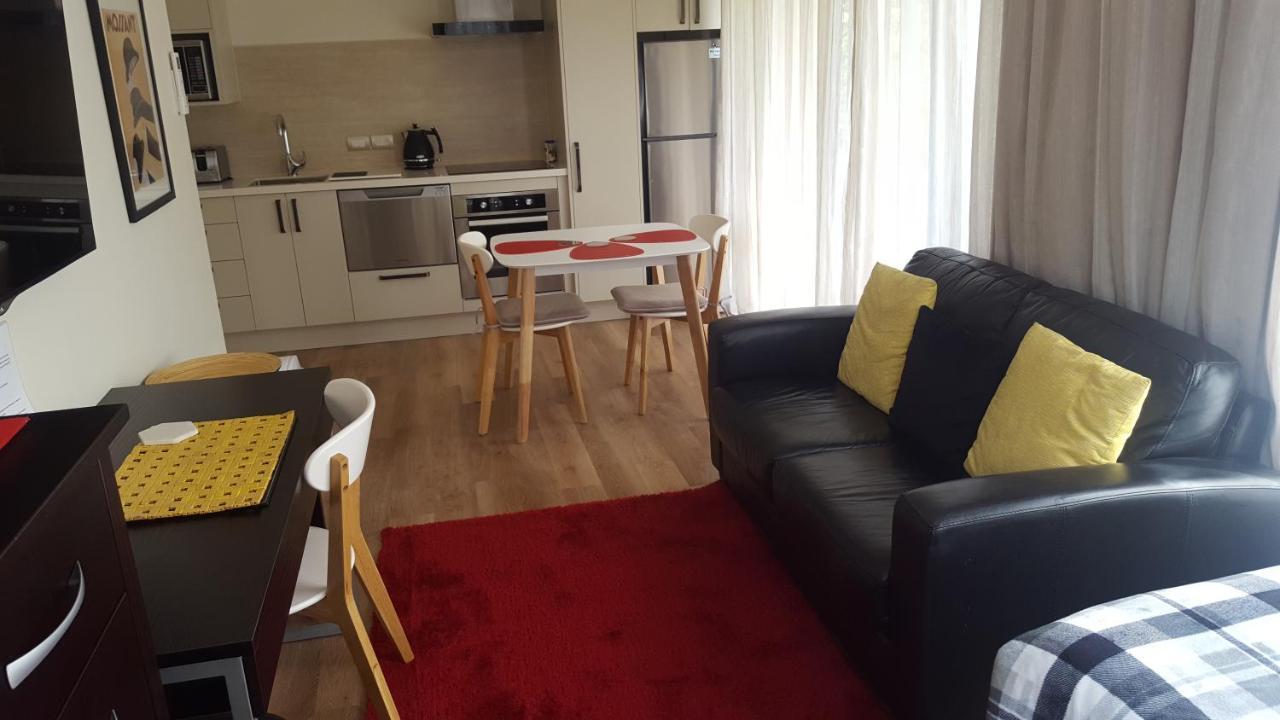 Shetland Court Apartments Дюндин Екстериор снимка